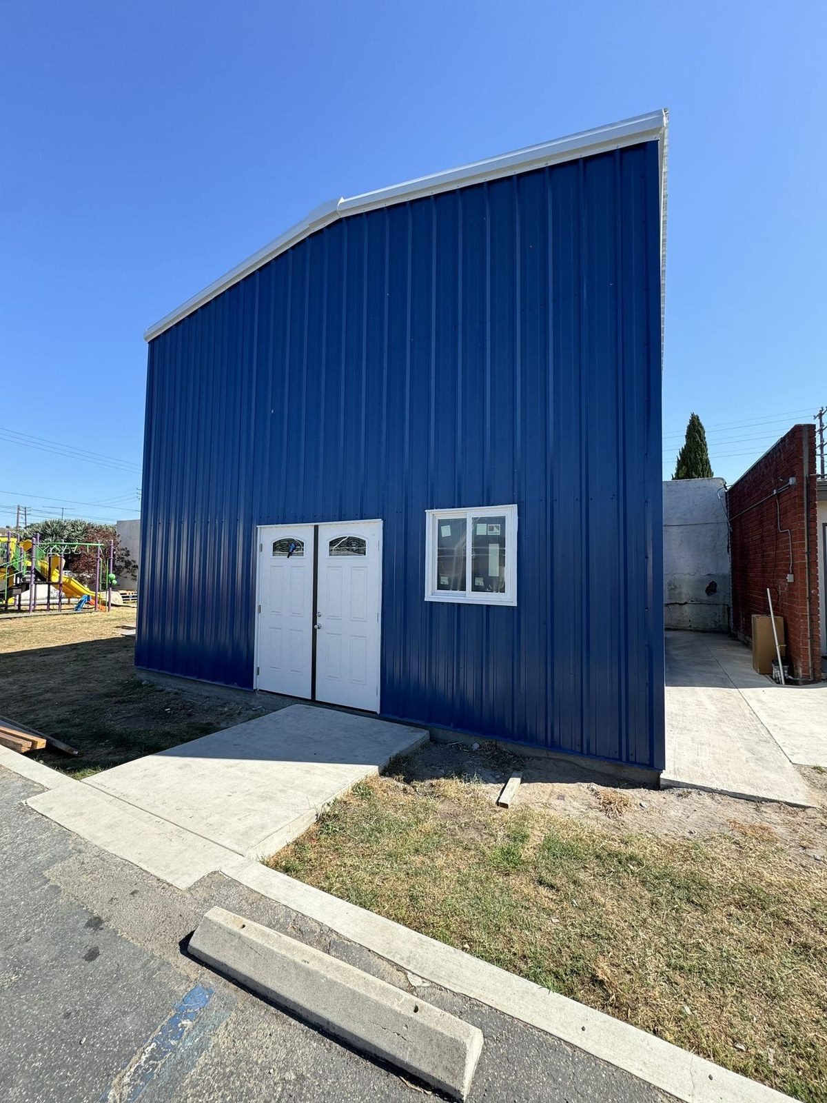 Finished blue steel storage building, Carson